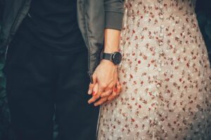 別れた彼女と立ち直れない時の効果的な方法は？