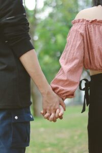 別れた彼氏を克服するための効果的な方法は？